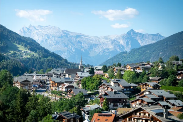 Fiscalité des résidences secondaires au Pays du Mont-Blanc : ce qu’il faut savoir avant d’acheter